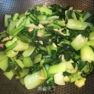 Make Garlic on the sea green step 8