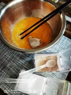 Make Secret krill fried eggs step 3