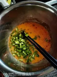Make Secret krill fried eggs step 4