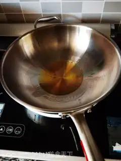 Make Secret krill fried eggs step 5