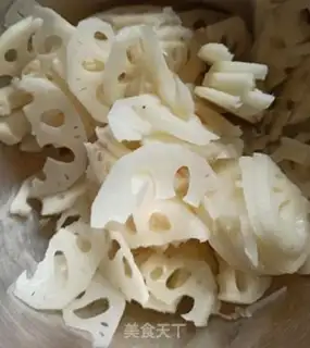 Make Onion chips step 1
