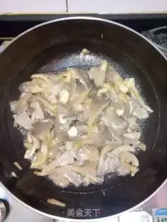 Make Scrambled mushrooms step 6