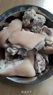 Make Pork feet step 2