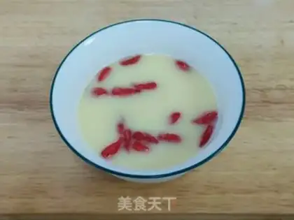 Make The eggs step 2