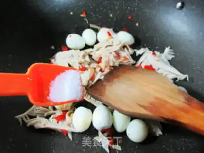 Make Quail egg fried oxen leaves step 4