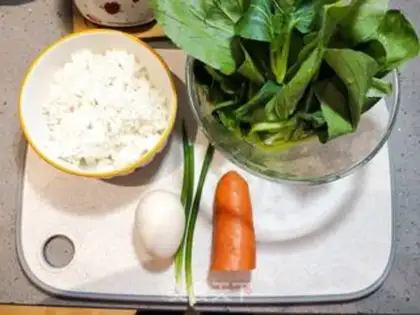 Make ♪ Green green egg fried rice ♪ step 0