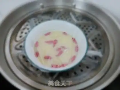 Make The eggs step 4