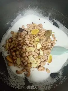 Make Garlic peanuts step 9