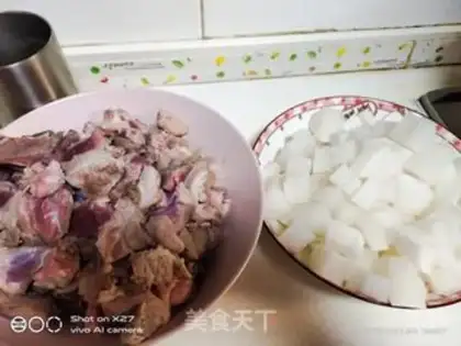 Make Roach and lamb stew step 0
