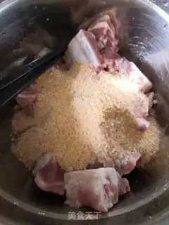 Make Powdered potato ribs step 2