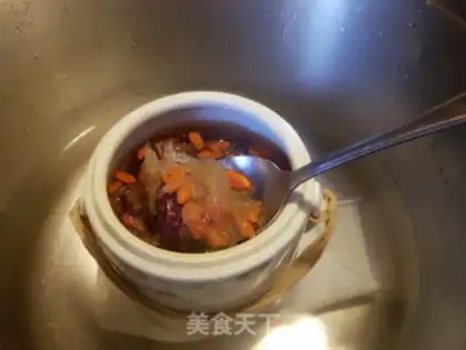Make "Red dates, ice cream, oat nest." step 13