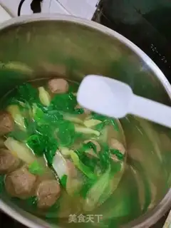 Make Beefball soup step 4