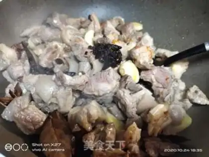 Make Roach and lamb stew step 5