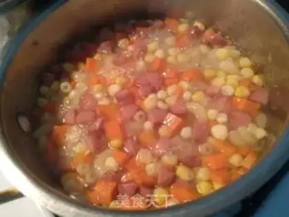 Make Carrot hot dog macaroni step 2