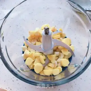 Make Homemade chili sauce step 3