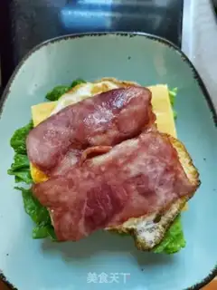 Make Bacon eggburger step 8