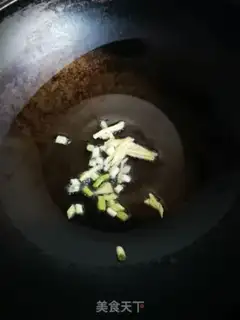 Make Lobster shrimp soup step 1