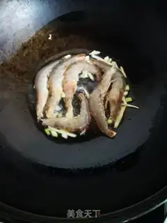 Make Lobster shrimp soup step 2