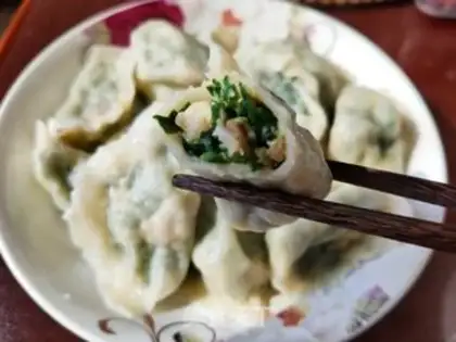 Make Three dumplings of pork casserole step 16