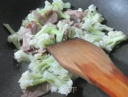 Make Beef chips and veal step 4