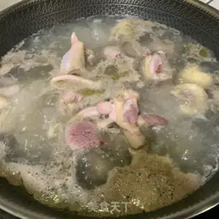 Make ♪ ♪ Quake duck ♪ step 0