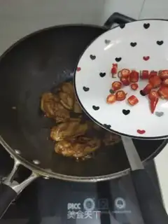 Make Beer and chicken wings step 7