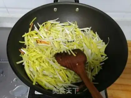 Make Garlic fried meat step 3