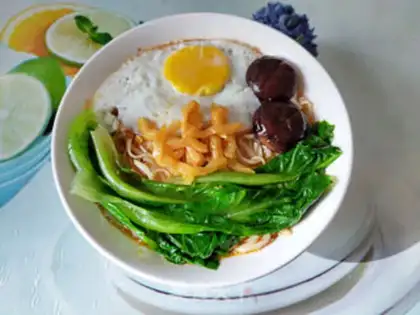 Make Fried egg noodles for mushrooms step 7