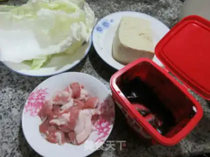 Make Five-flower cabbage with frozen tofu step 0