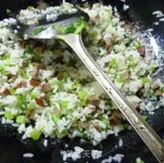 Make Pelican ham fried rice step 9