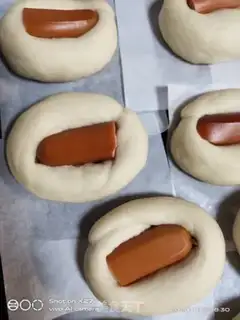 Make Intestine bread step 7