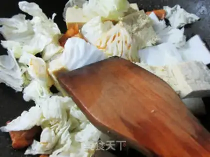 Make Five-flower cabbage with frozen tofu step 7