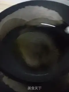 Make Fried eggs with curd oil step 0