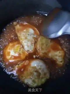 Make Fried eggs with curd oil step 7
