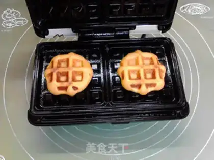 Make Potato mashed with red potato waffles step 17