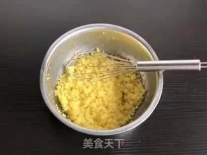 Make A milky yellow wife cake step 3