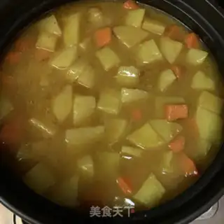 Make Curry potatoes, fat cow step 7
