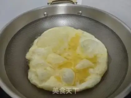 Make Cracker eggs step 4