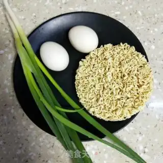 Make Egg noodles step 0