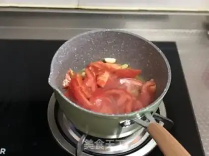 Make Tomato egg noodles step 3