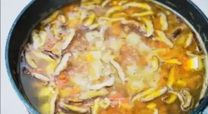 Make Spicy soup step 4