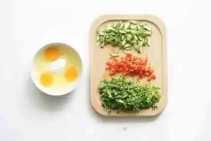 Make Spinach omelet step 0