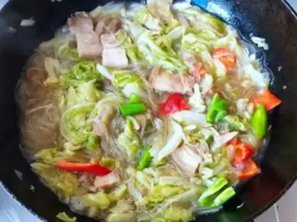Make Pork sauerkraut step 10