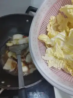 Make A hot cabbage fan step 4