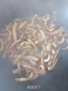 Make The peppers are fried with squid step 5