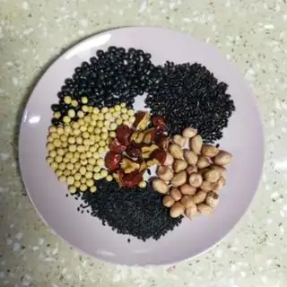 Make Black bean milk step 0