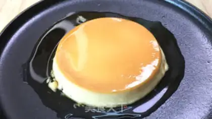 Make Super smooth caramel egg pudding step 17