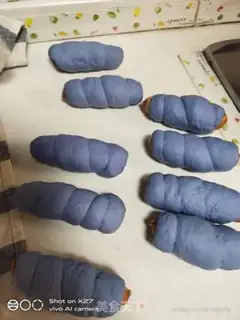 Make Butterbean hot dog roll step 10