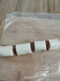 Make A hot dog with a pancake step 2