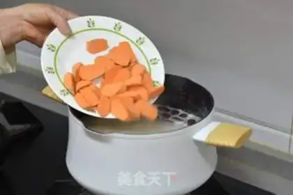 Make Red-tree guacamole step 9